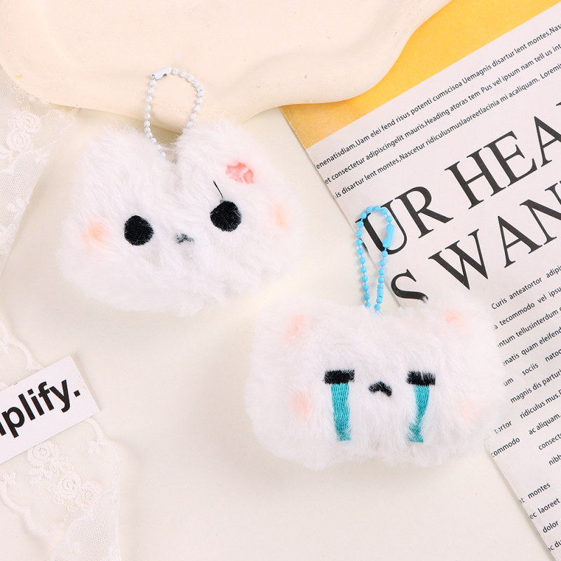 ميدالية دمية فتاة لطيفة صغيرة