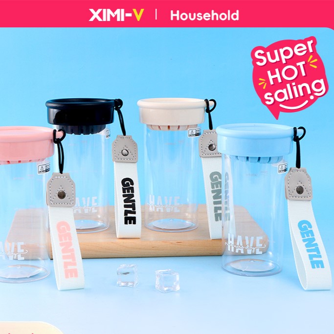 كوب بلاستيك عصري أساسي مع حزام