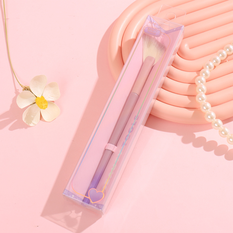 فرشاة هايلايتر مائلة على شكل مروحة سلسلة بنفسجي