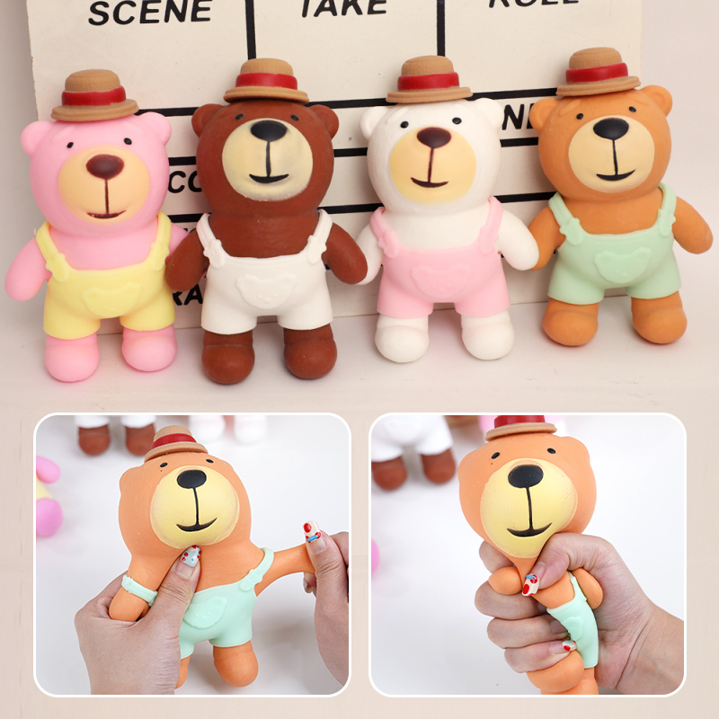 لعبة دب المدرسة بزي عملي