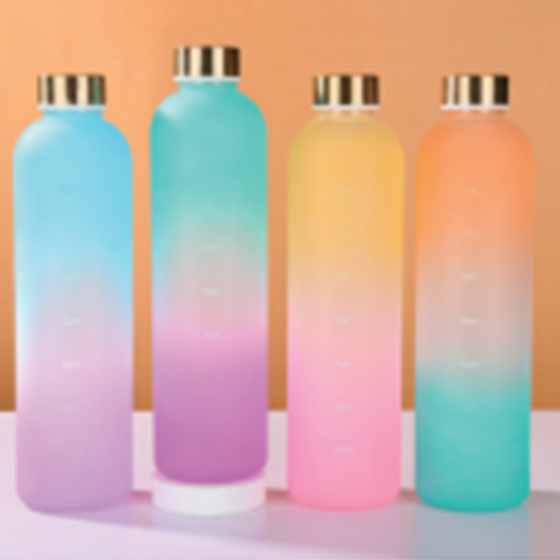 كوب بلاستيك أساسي مطفي بتدرج لوني رياضي