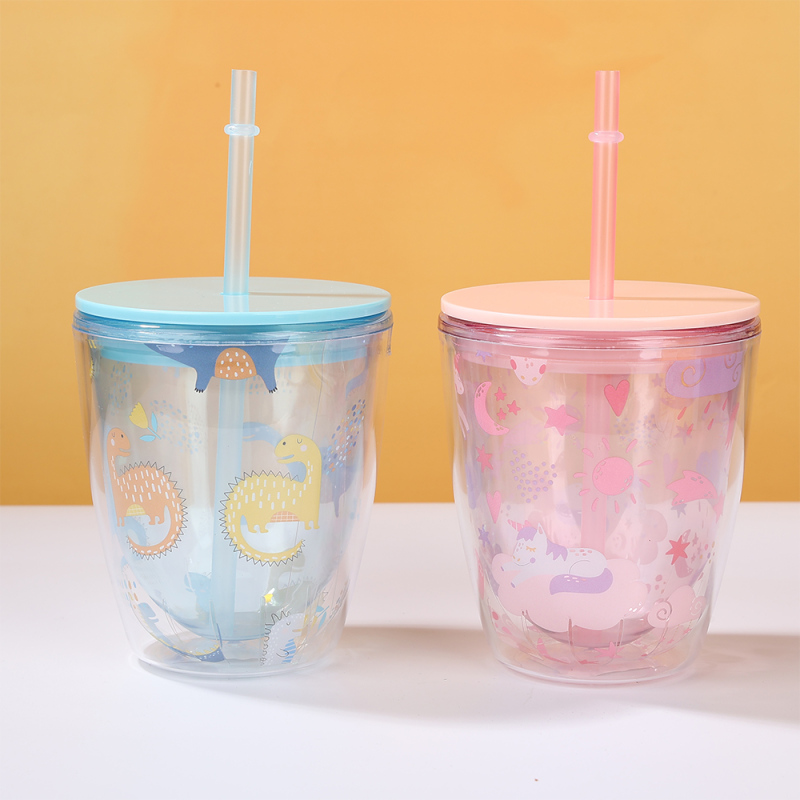 كوب بلاستيك بطبقتين كرتوني أساسي