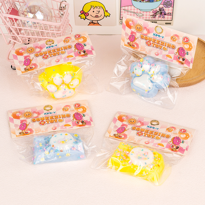 لعبة ضغط كاميرا مخلب القط