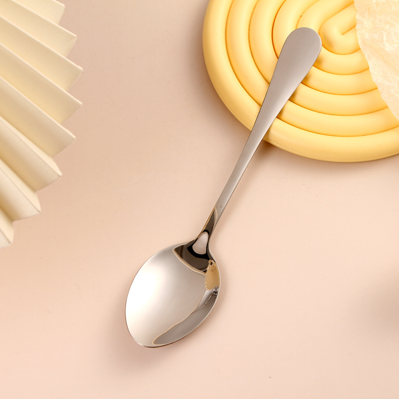 ملعقة ستانلس ستيل كلاسيكية (فضي)