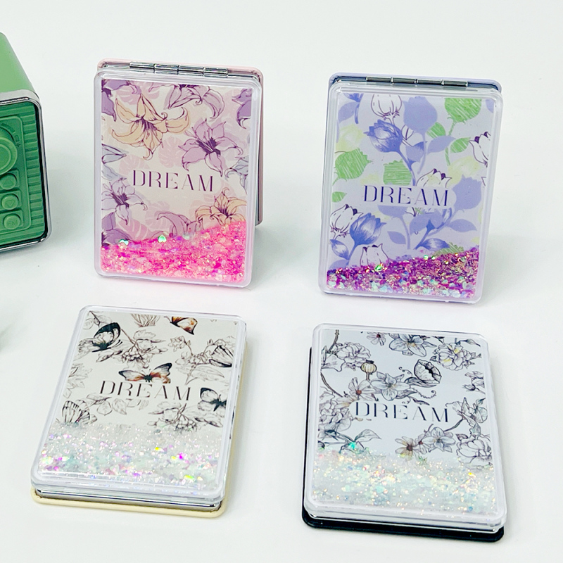 مرآة محمولة مربعة لامعة على شكل فراشة حالمة