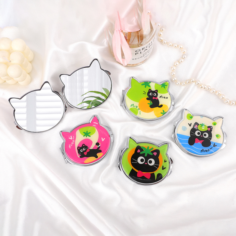 مرآة محمولة بإيبوكسي شكل قطة سوداء صغيرة