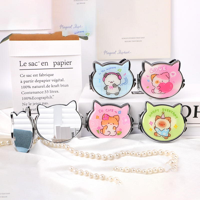 مرآة محمولة بإيبوكسي بسيطة على شكل رأس قطة