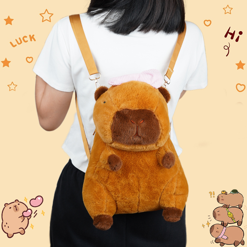 حقيبة ظهر دمية الكابيبارا مع فيونكة