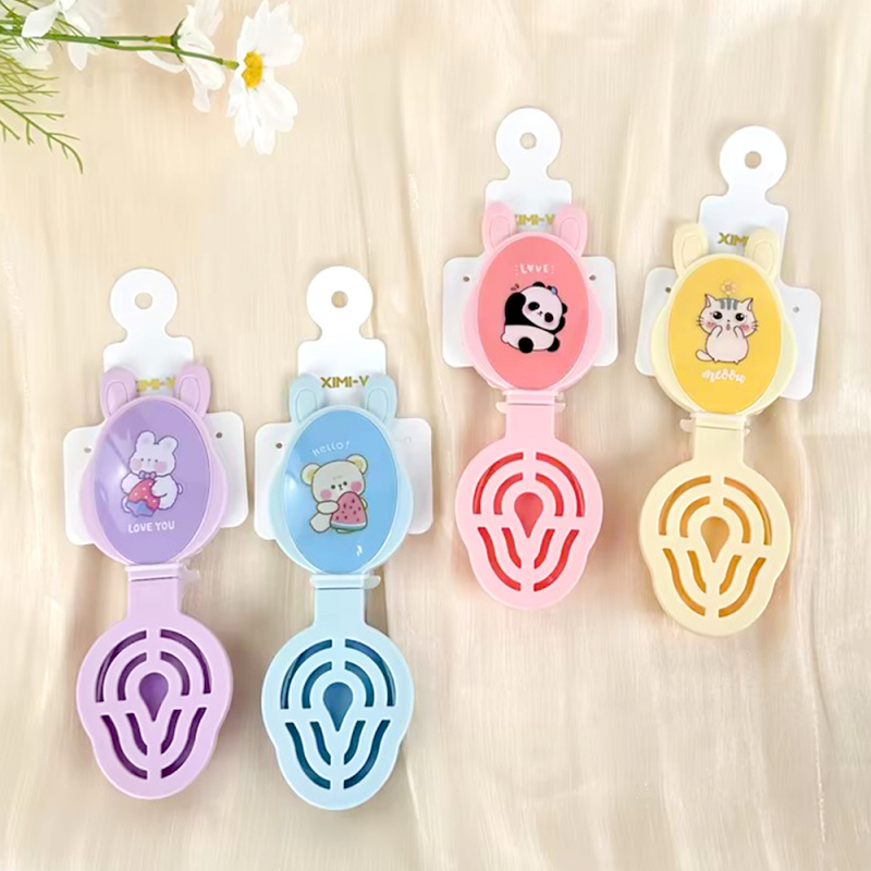 فرشاة محمولة قابلة للطي بتصميم حيوانات أليفة مع مرآة