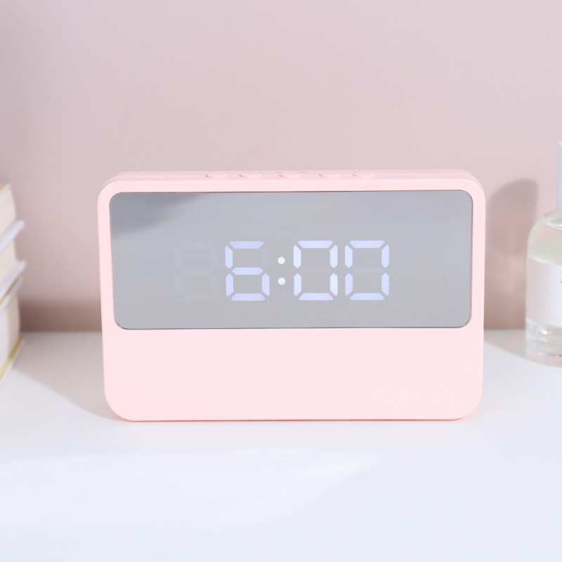 ساعة منبه ذكية بسيطة (وردي فاتح)