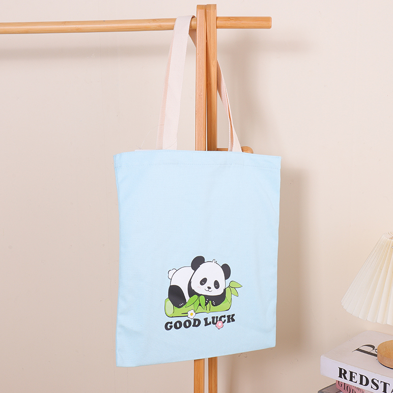 حقيبة كانفاس باندا مستلقٍ (أزرق)