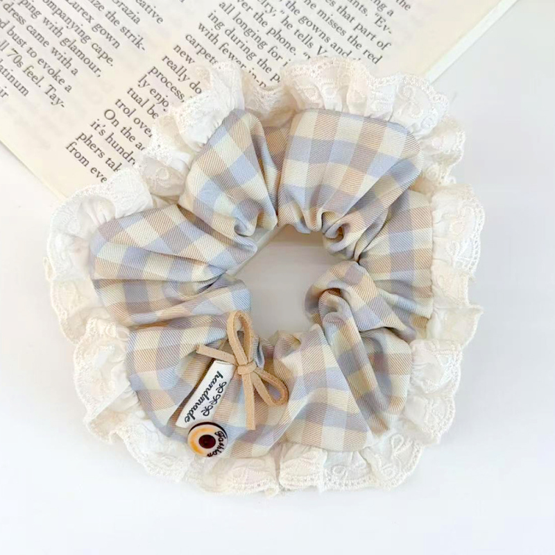 ربطات شعر أسلوب أكاديمي