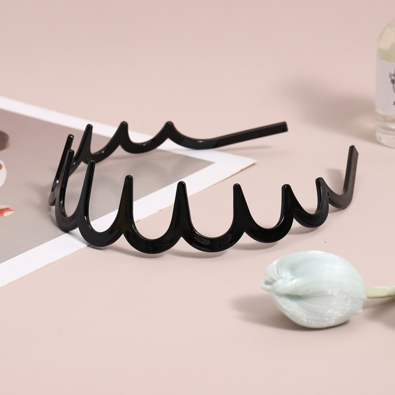 عصابة رأس بلاستيكية مموجة ترندي #01