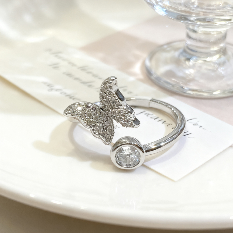 خاتم مفتوح زركون فراشة