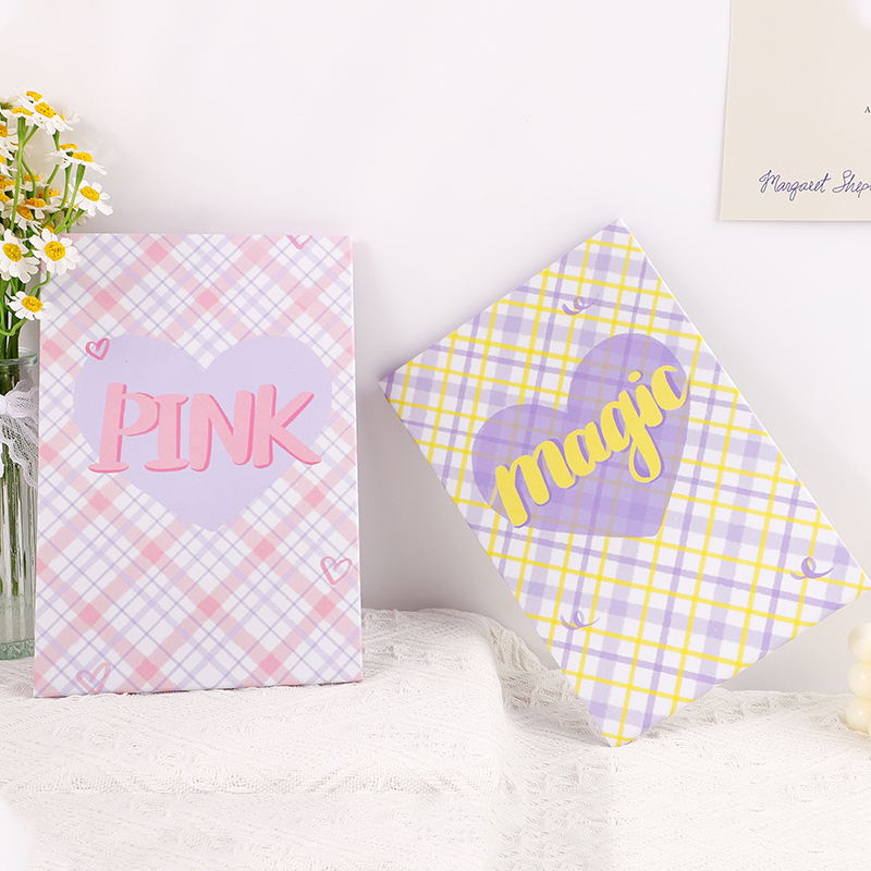 مرآة طاولة قابلة للطي من سلسلة القلب المحب مع قاعدة