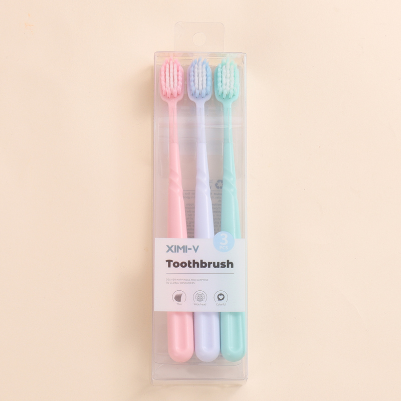 فرشاة أسنان عريضة فائقة النعومة (3 قطع)