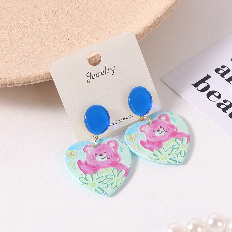 أقراط مسمار طلاء زيتي شكل دب