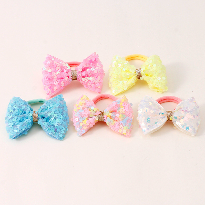 ربطة شعر بفيونكة لامعة