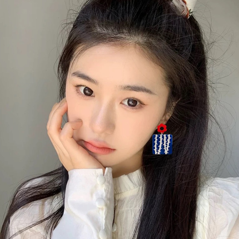 أقراط مسمار مربعة بنمط الخيزران