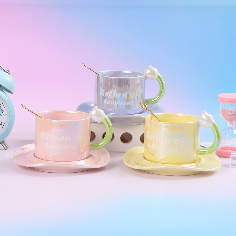 كوب سيراميك إبداعي مزخرف زنبق الوادي