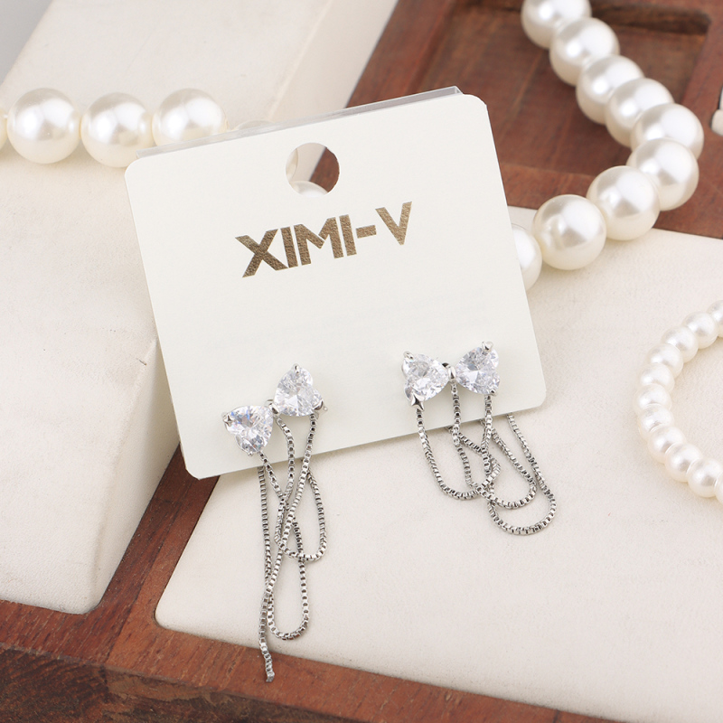 أقراط ناعمة متوسطة للسيدات رقم 10