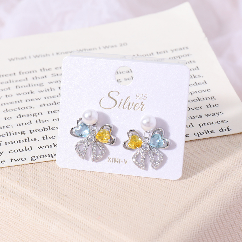 أقراط ناعمة متوسطة للسيدات رقم 48