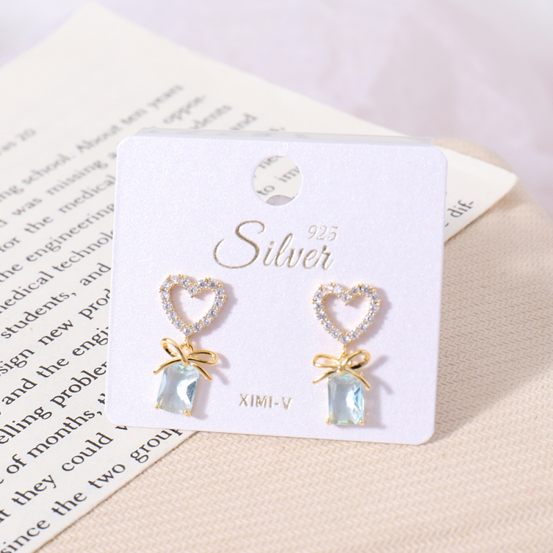 أقراط متوسطة تناسب جميع الإطلالات رقم 07